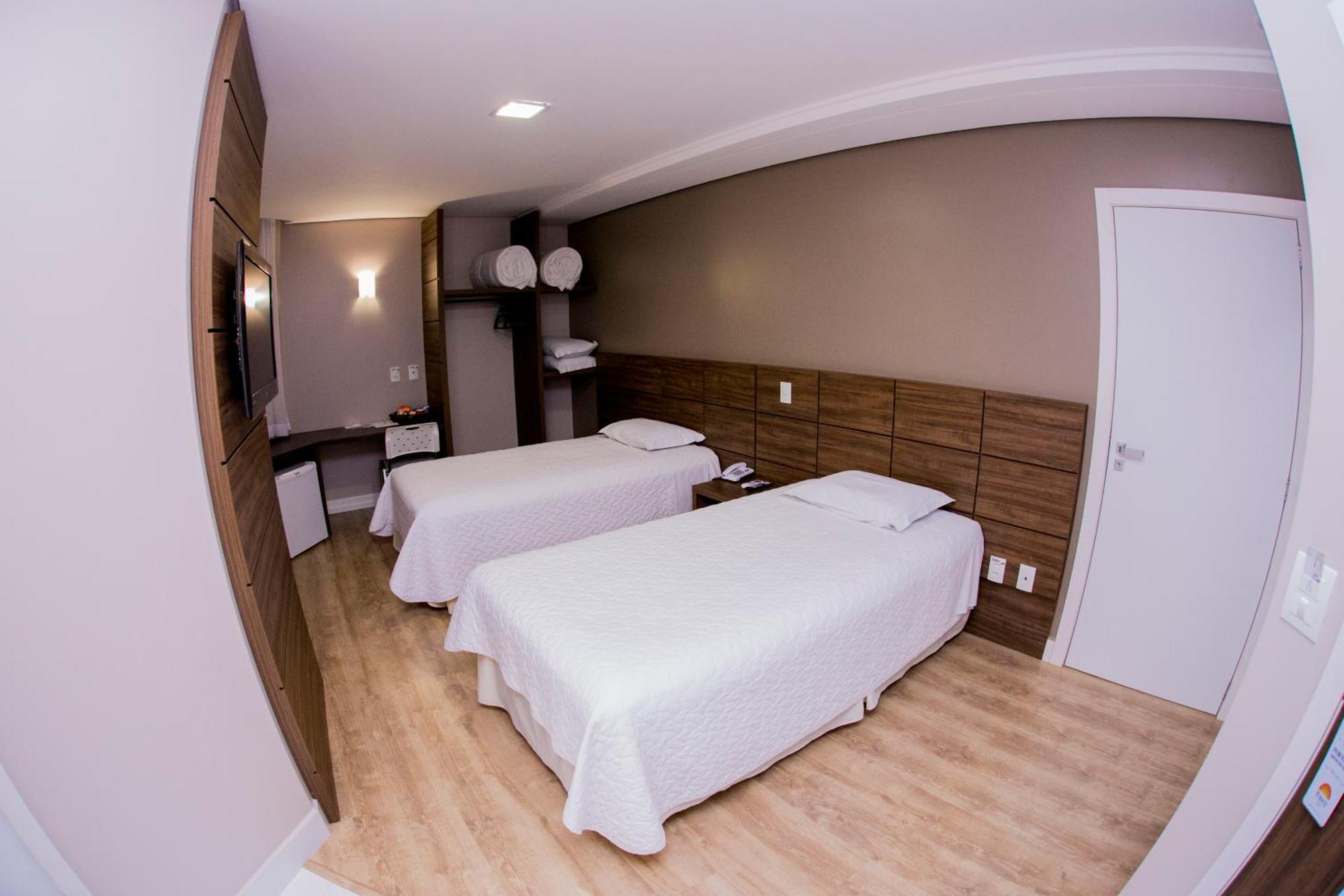 Poente Hotel Sao Lourenco do Oeste Екстериор снимка